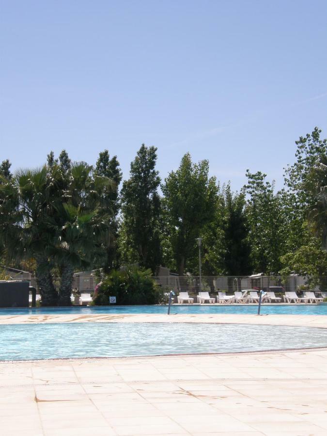 Hotel La Carabasse Vias Exteriér fotografie
